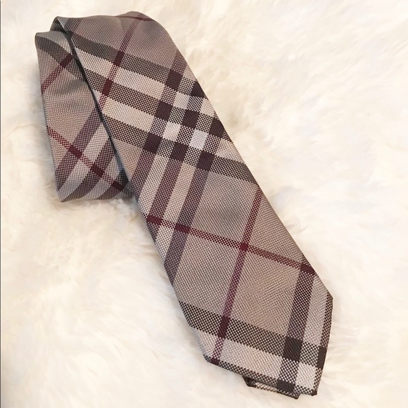 Burberry Other - Burberry Mens Classic Silk Nova Check Necktie Tie